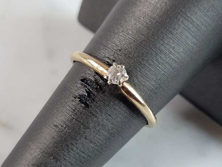 Womens Vintage Estate 14k Gold Diamond Engagement Ring 1.5g E6513