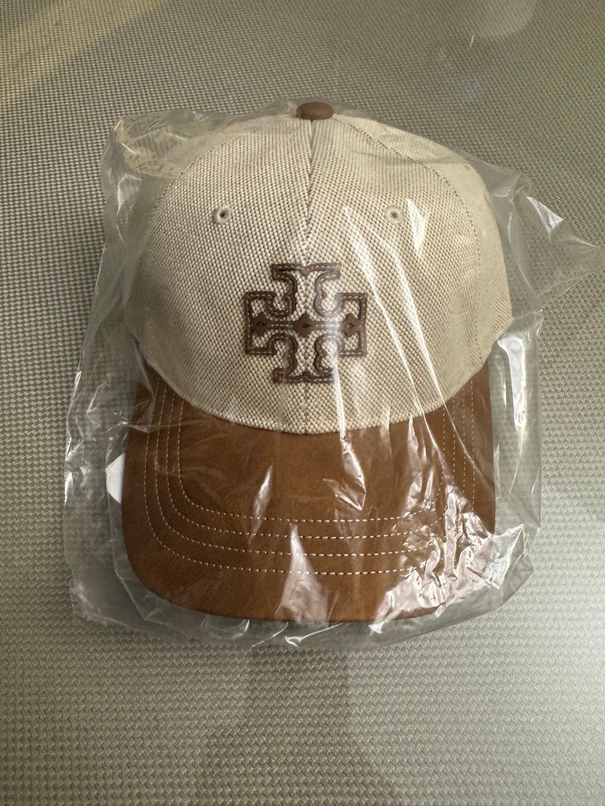 Tory Burch cap