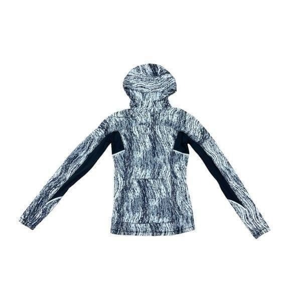 Lululemon Runbeam lightweight Hoodie