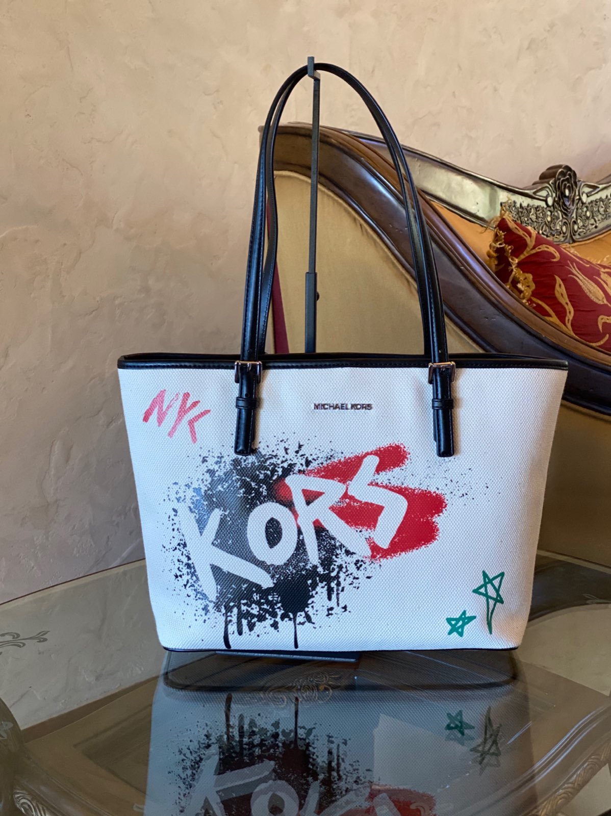 Nwt michael kors graffiti tote bag mediu