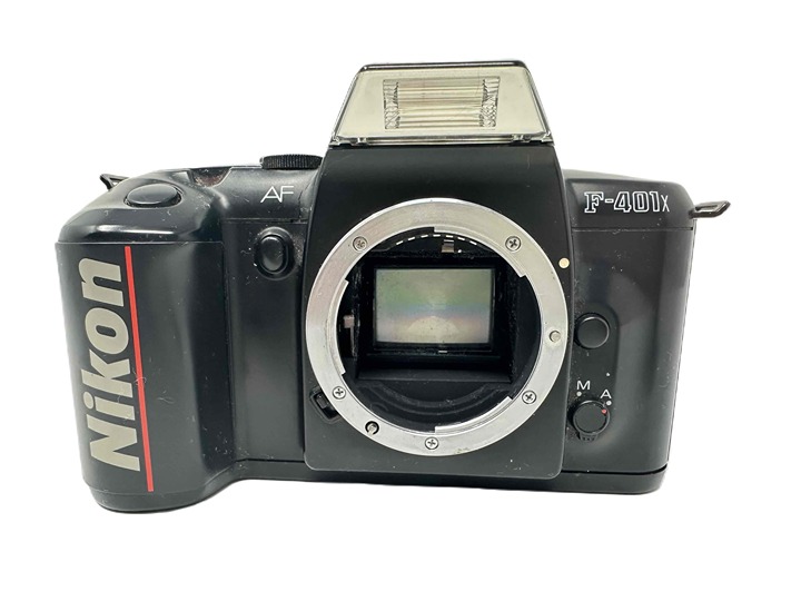 Nikon F401X (4004) AF Film Camera Body Size Black Built-In Flash