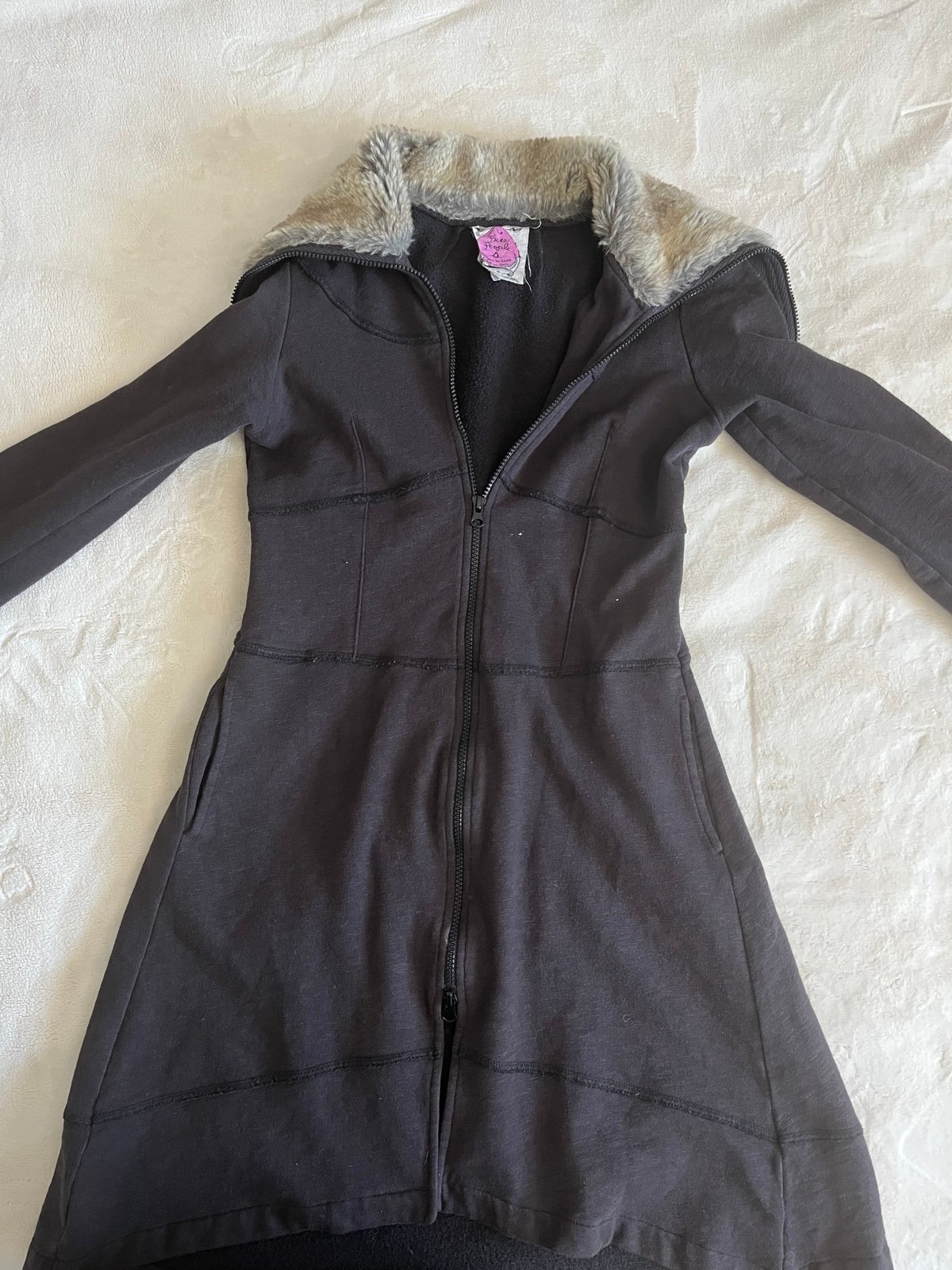 Rare Free People Full Zipper Long Style Fur Trimmed Collar Lightweight Jacket