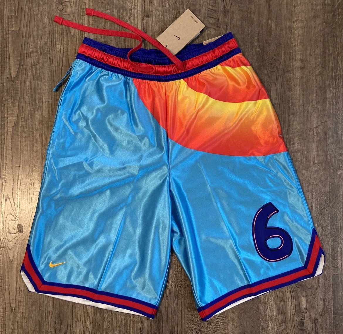Nike LeBron James x Space Jam Looney Toon Squad Mens Shorts