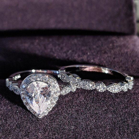 NEW 2PC Stamped 925/18K Teardrop Ring