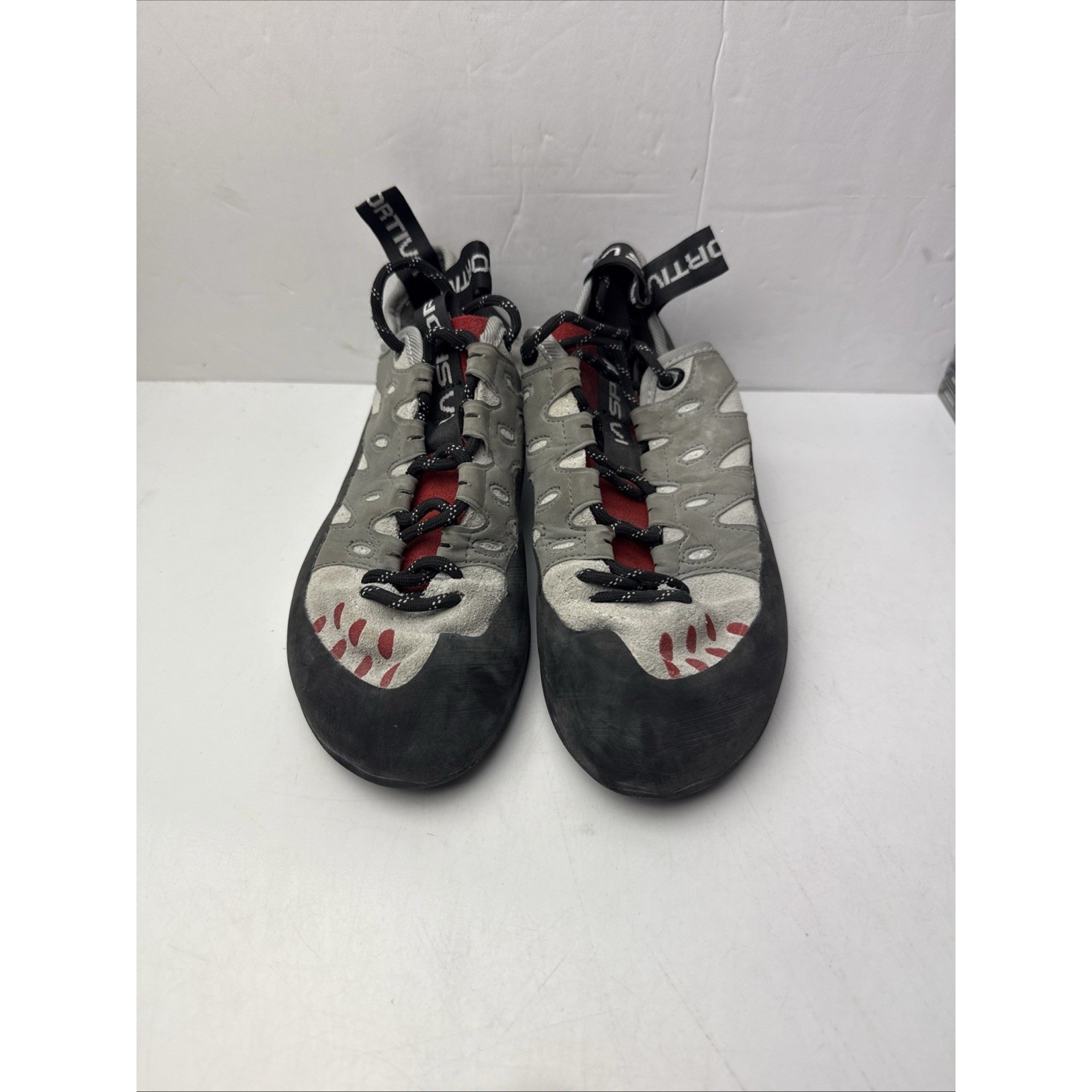 La Sportiva Tarantulace Shoes Womens Size 6.5 Gray Red Climbing Gym Outdoor 39EU