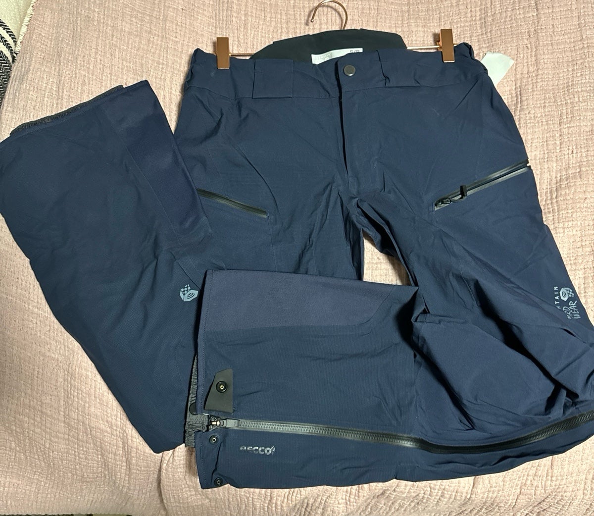 Mountain hard wear women’s light snow pants