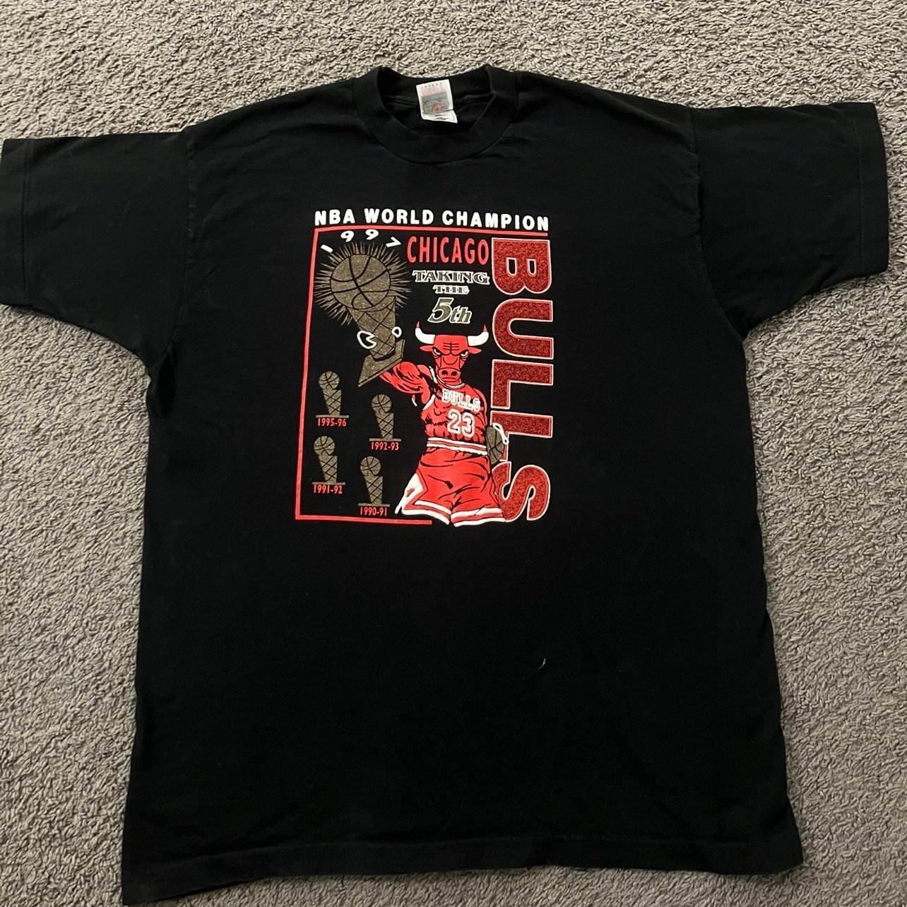 Vintage 1997 CHICAGO BULLS CHAMPIONSHIP NBA Basketball Shirt XL Mens