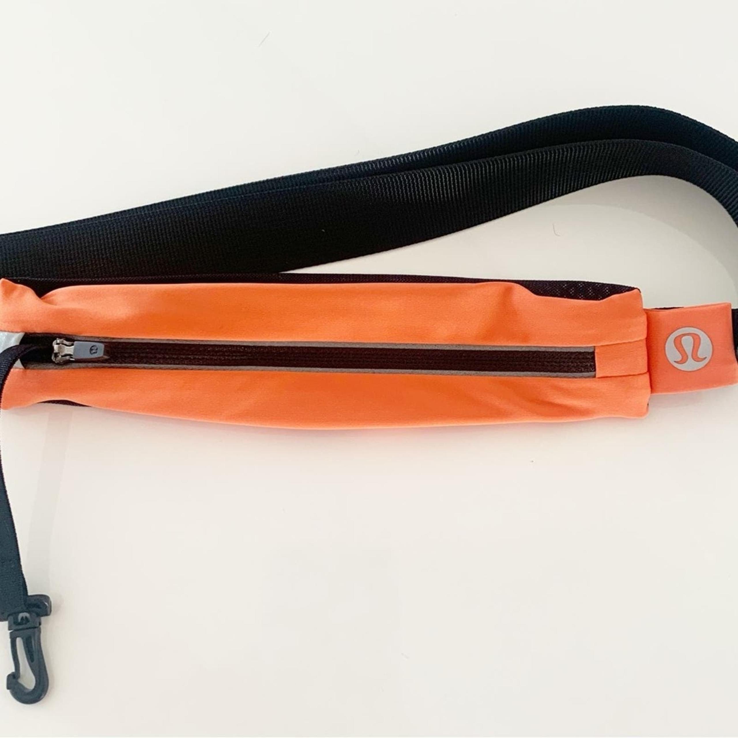 Lululemon Fast and Free Running Belt Mini Warm Coral/ Black NWT