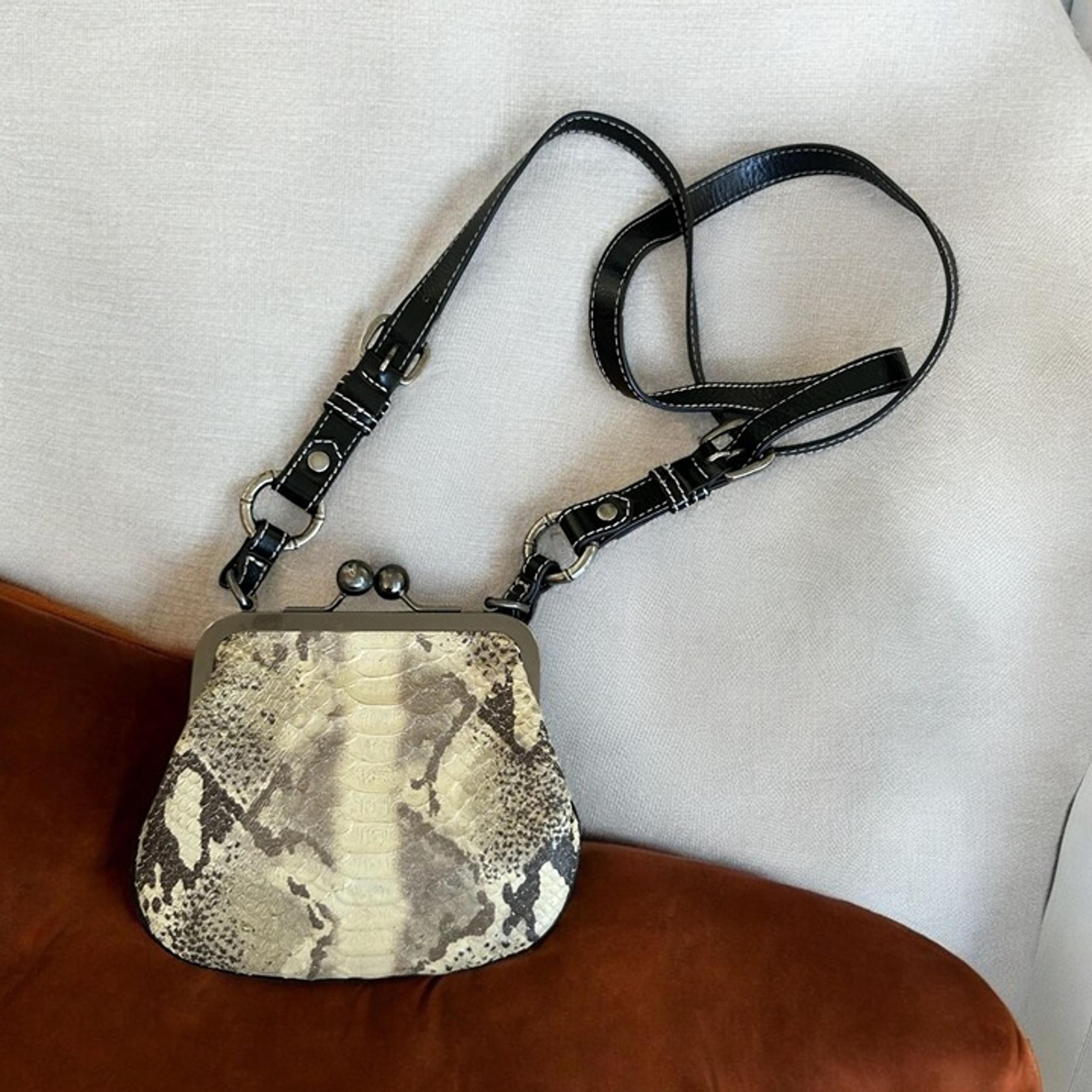 TOMMY BAHAMA Snake Print Leather Kisslock Crossbody Bag