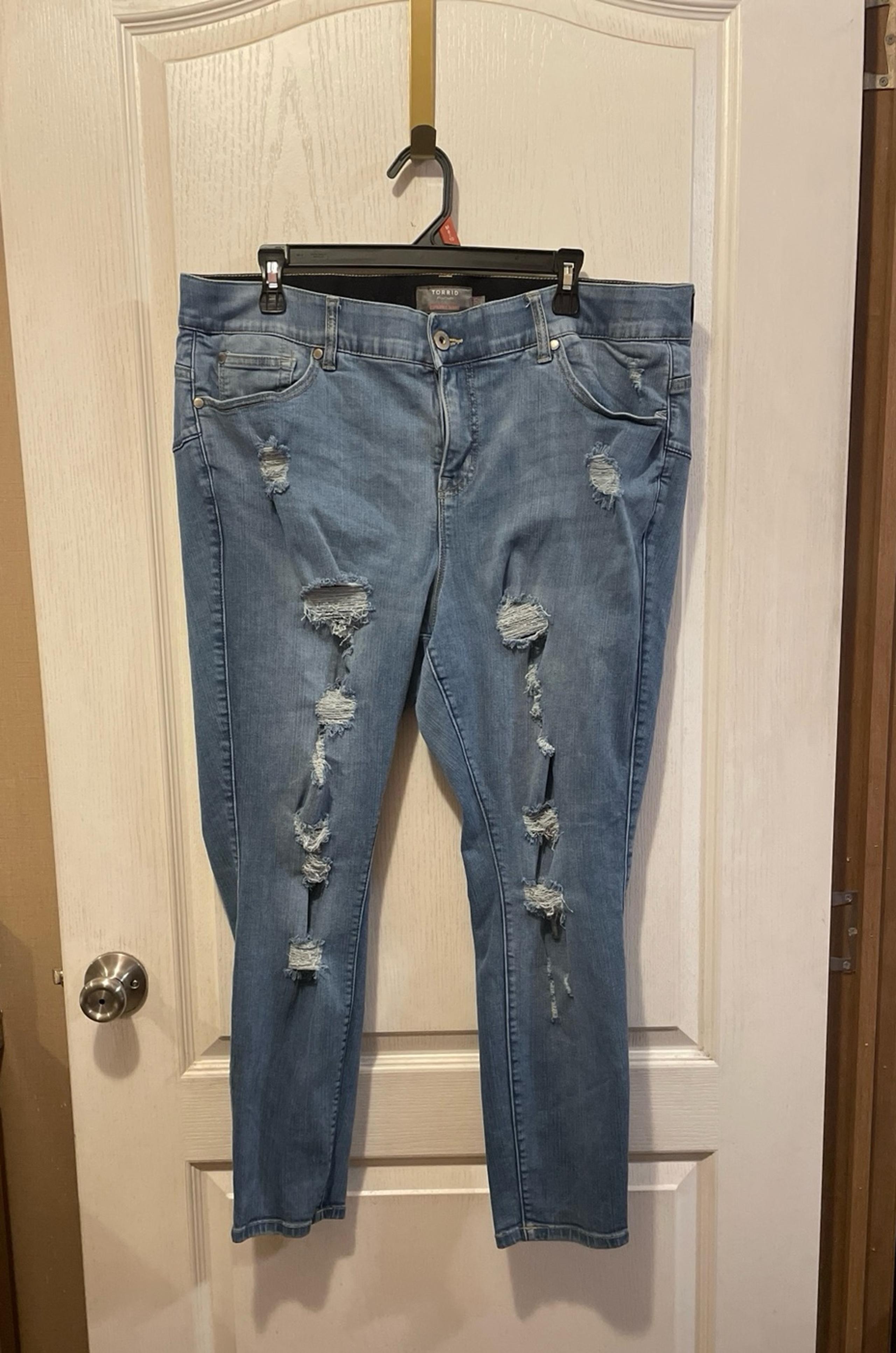 Women’s Torrid Bombshell Skinny Jeans 2OS