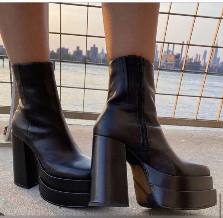 Steve Madden Boots