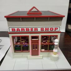 RARE Lionel 6-14168 Harry's Barber Shop Animated and Illuminated