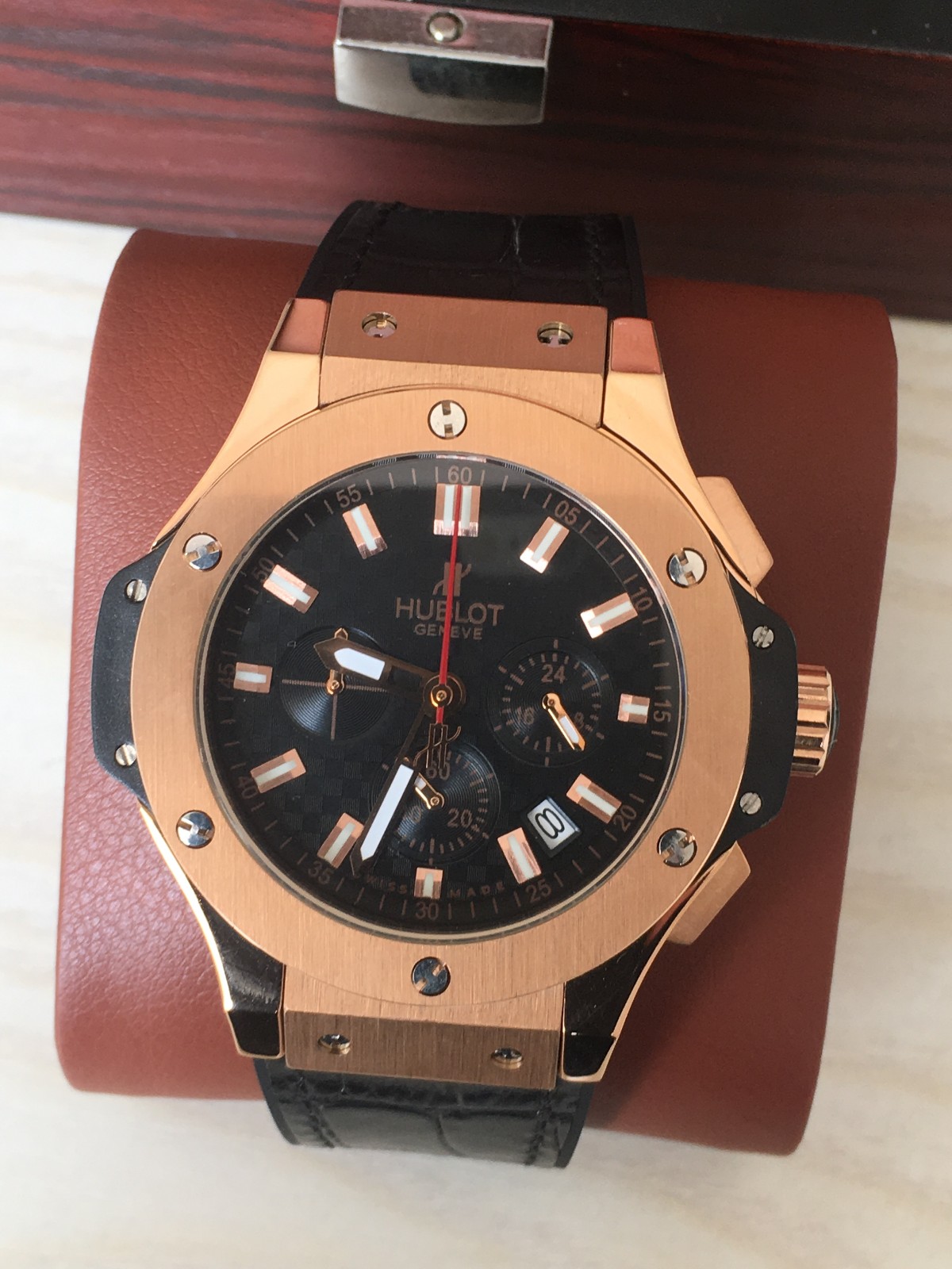 Big Bang Rose Gold Watch Black Rubber Strap