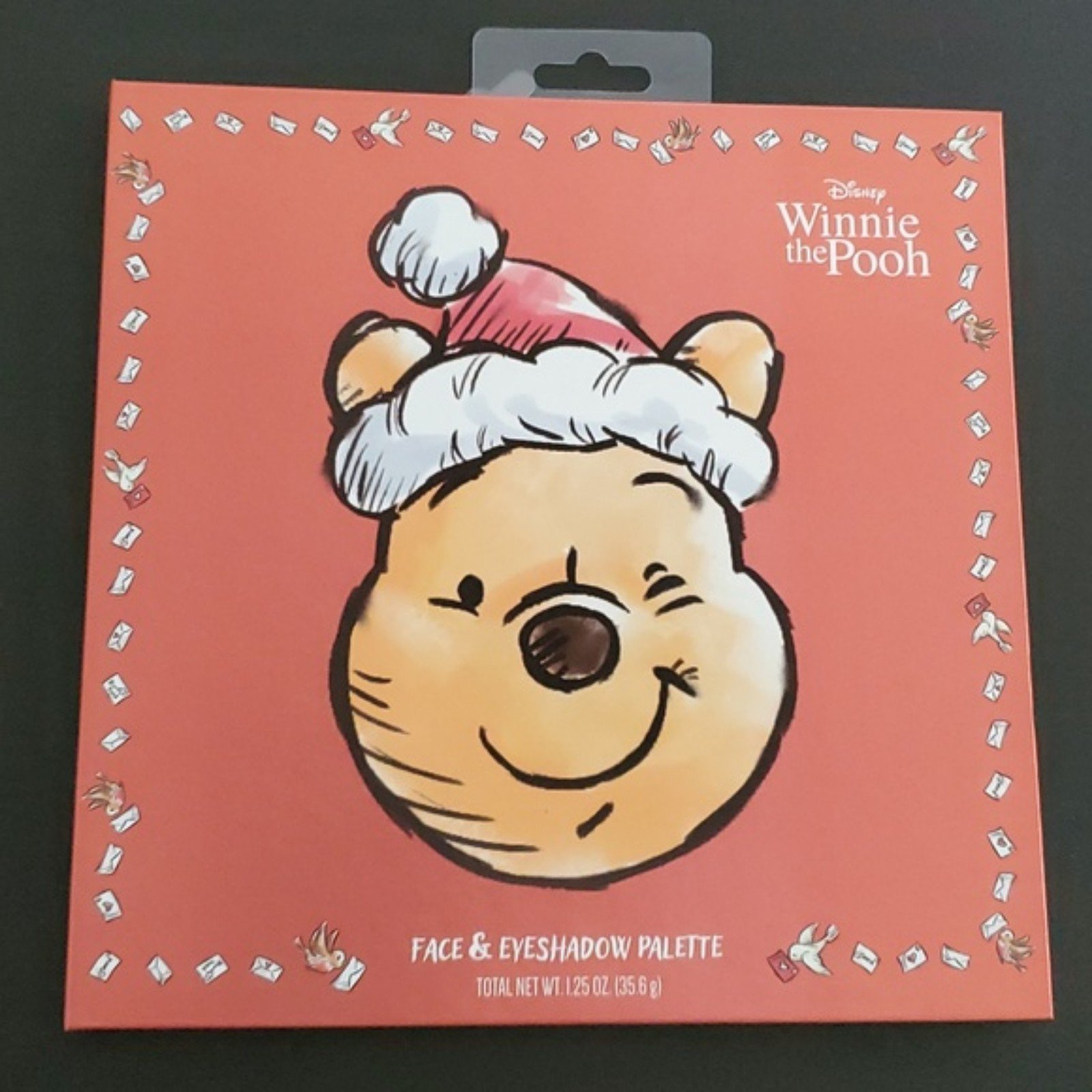 Disney Winnie The Pooh Face and Eye Shadow Palette Highlighter Blush 25 Shades