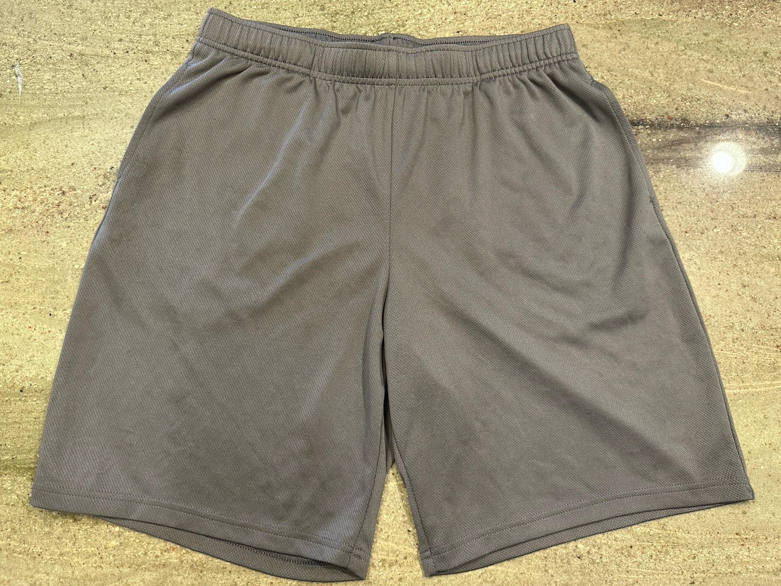 Men’s Tek gear shorts M