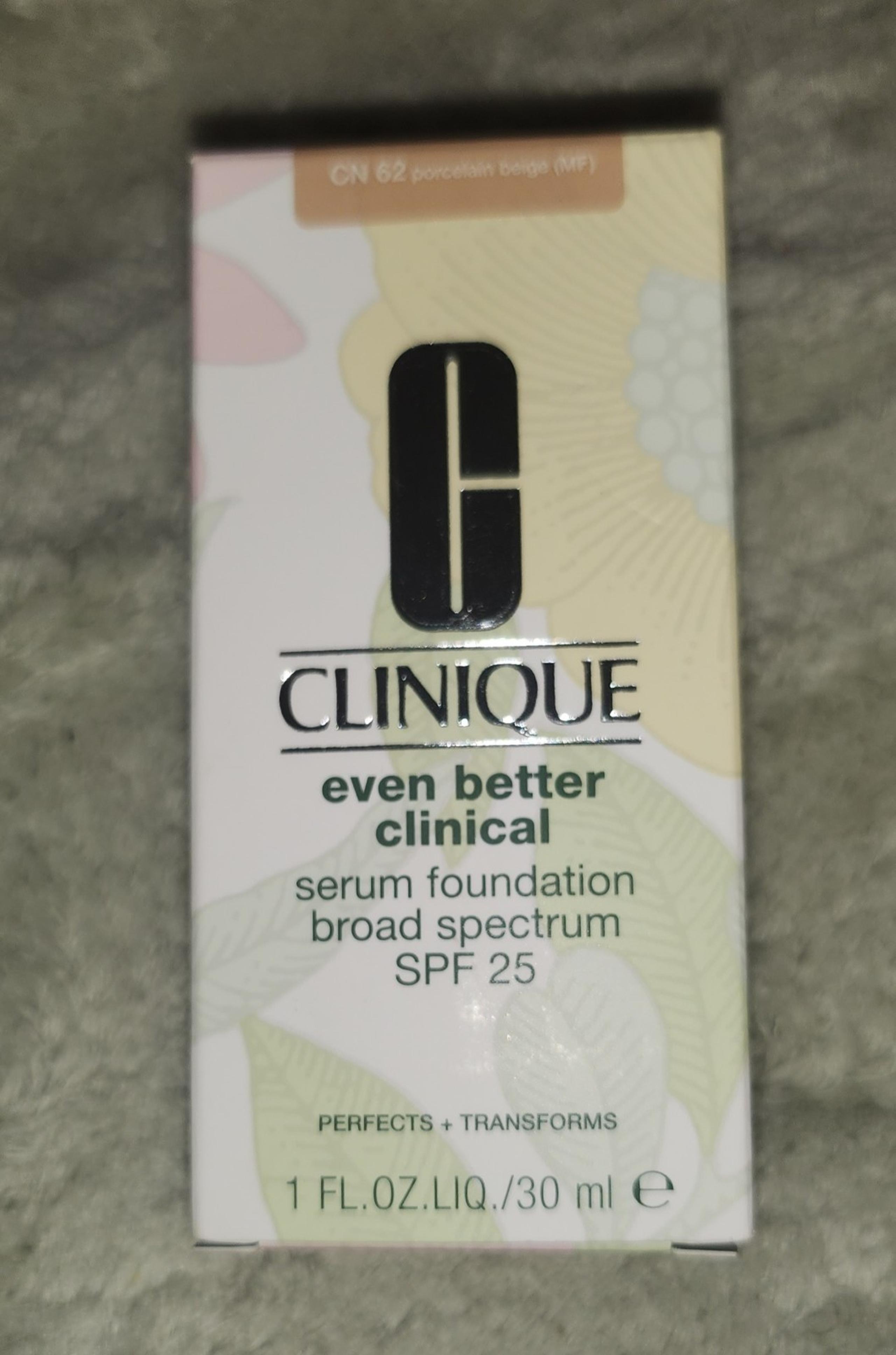 CN 62 Porcelain Beige Clinique Even Better Clinical Serum Foundation NEW