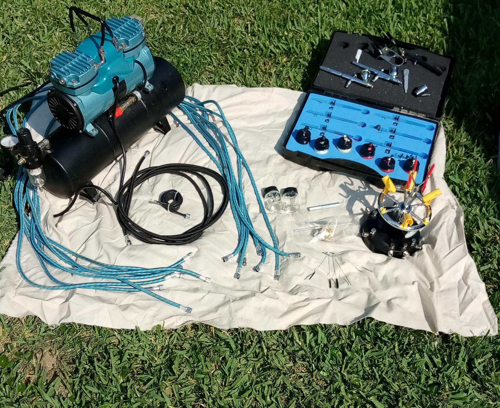 Master Airbrush Double Compressor W Attachments