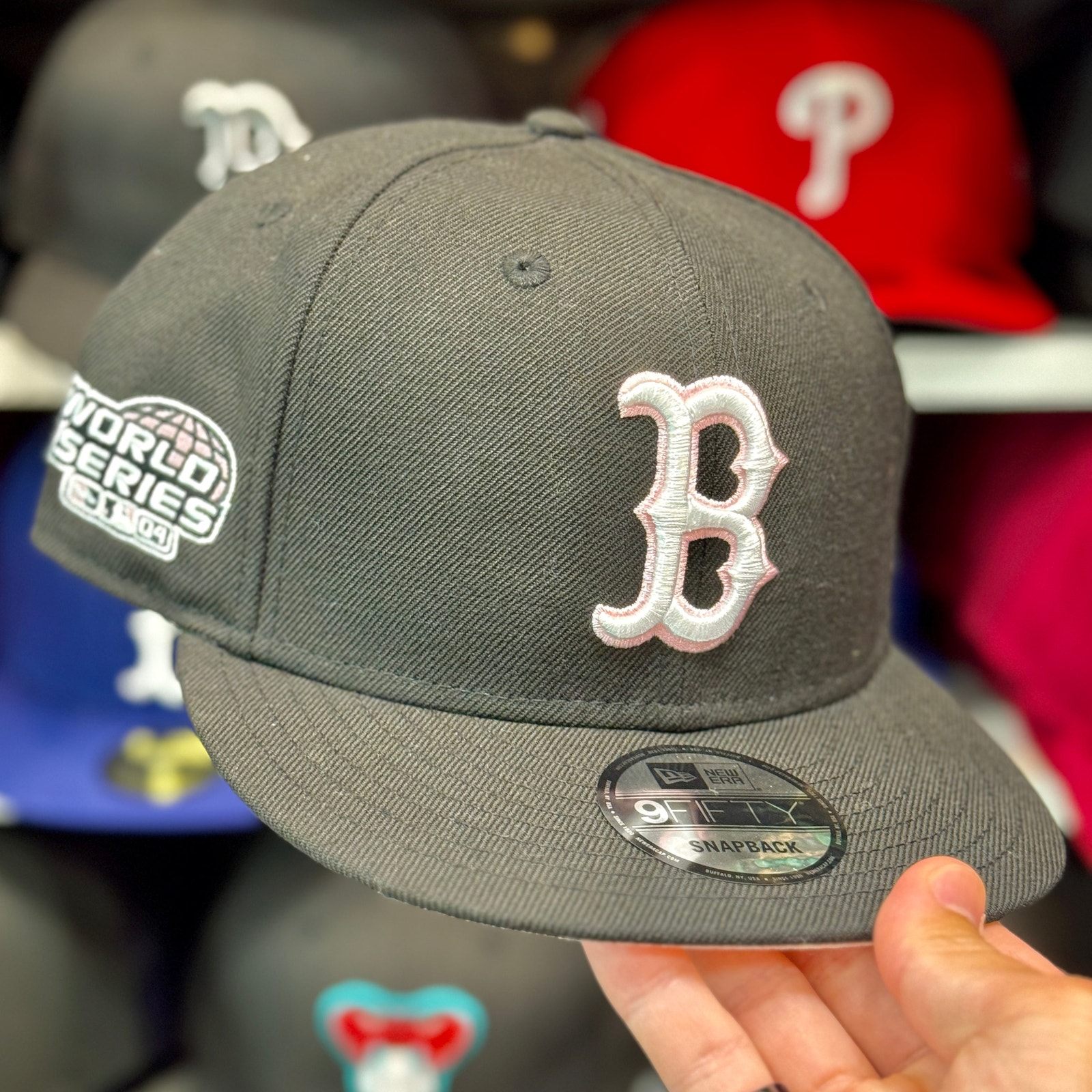New Era Boston Red Sox Pink Paisley Under-brim 9FIFTY Snapback