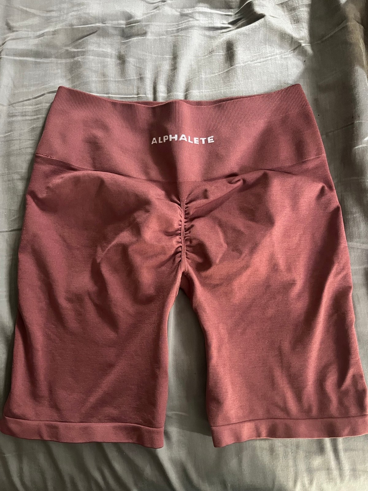 Alphalete amplify shorts