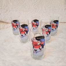 VTG Coca Cola Glasses Set of 6 Haddon Sundblom Santa Claus 1943 Design Series II