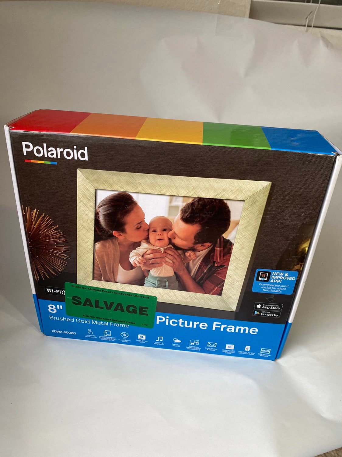Polaroid 8 Wi-fi Touchscreen Digital Picture Frame - Brushed Gold - Open Box
