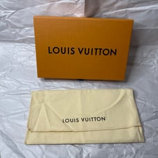 Louis Vuitton small box with dust bag