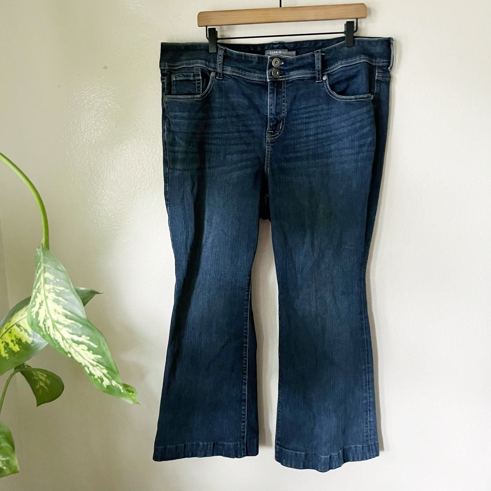 Torrid | Short Vintage Stretch Mid Rise Flare Jeans