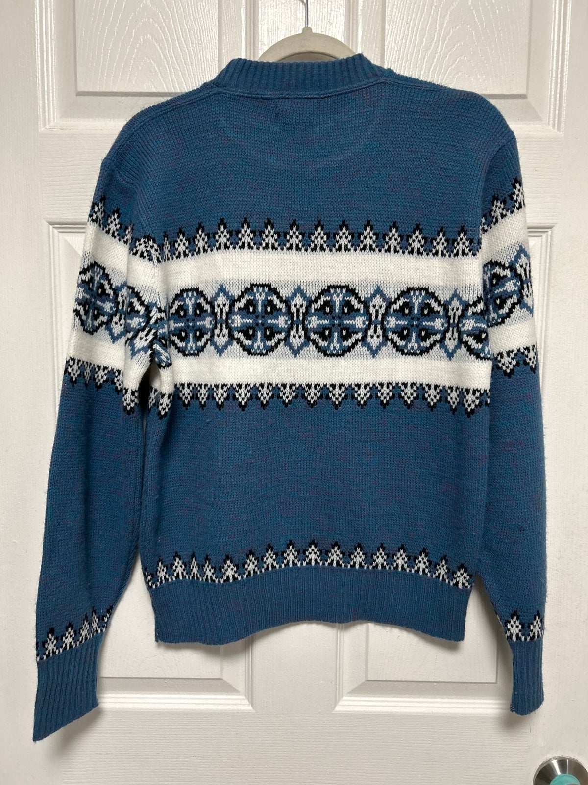 割引購入 VTG 60's Orlon By Campus Men's Small 100% Acrylic Knit トップス