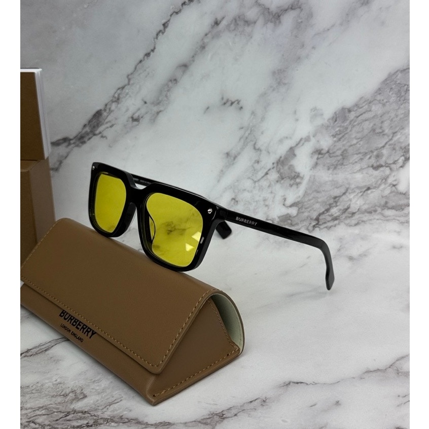 NEW Burberry BE4337F Carnaby Black Yellow Unisex Sunglasses
