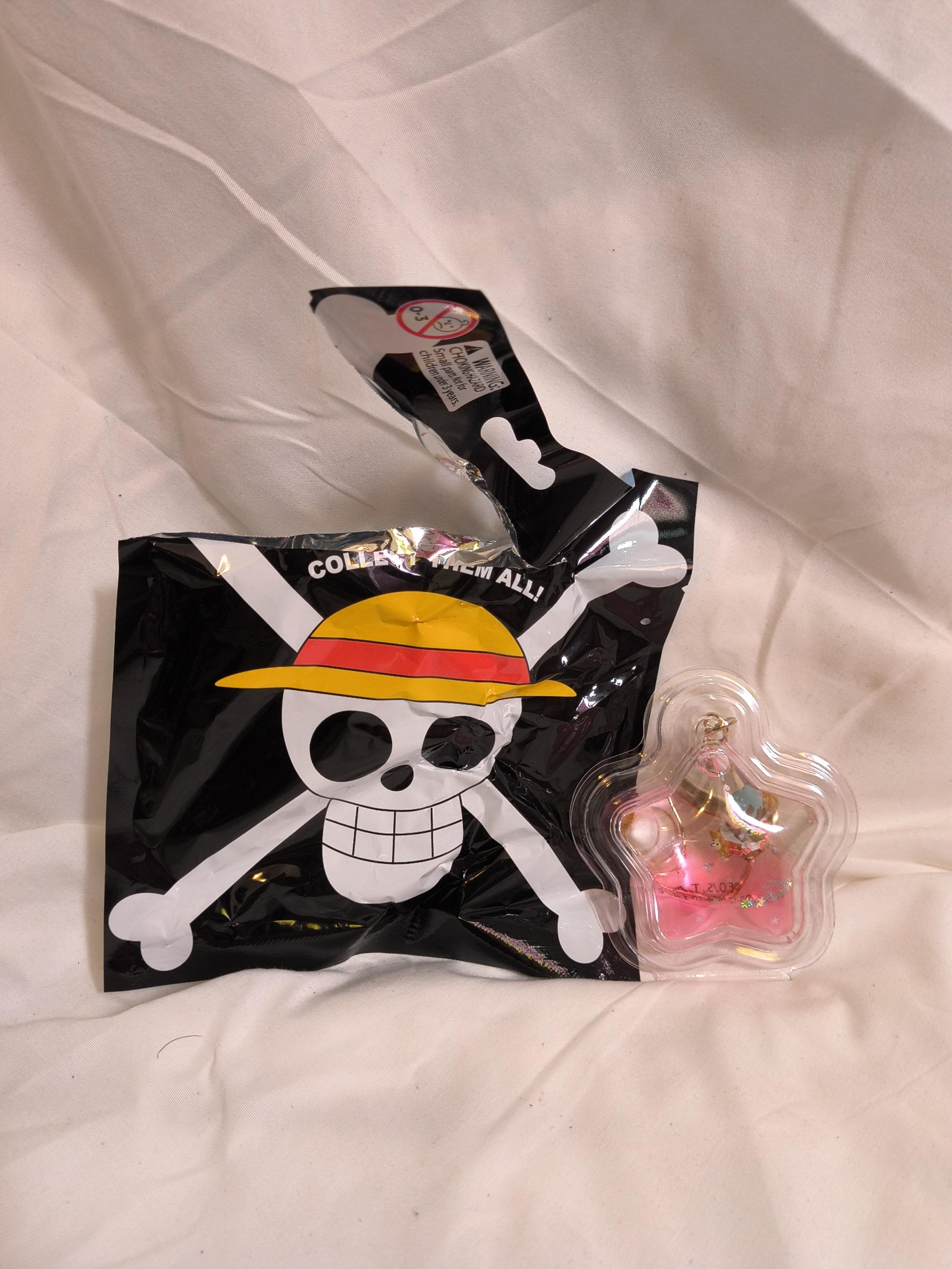 One piece tsunameez blind bag floating keychain tony tony chopper