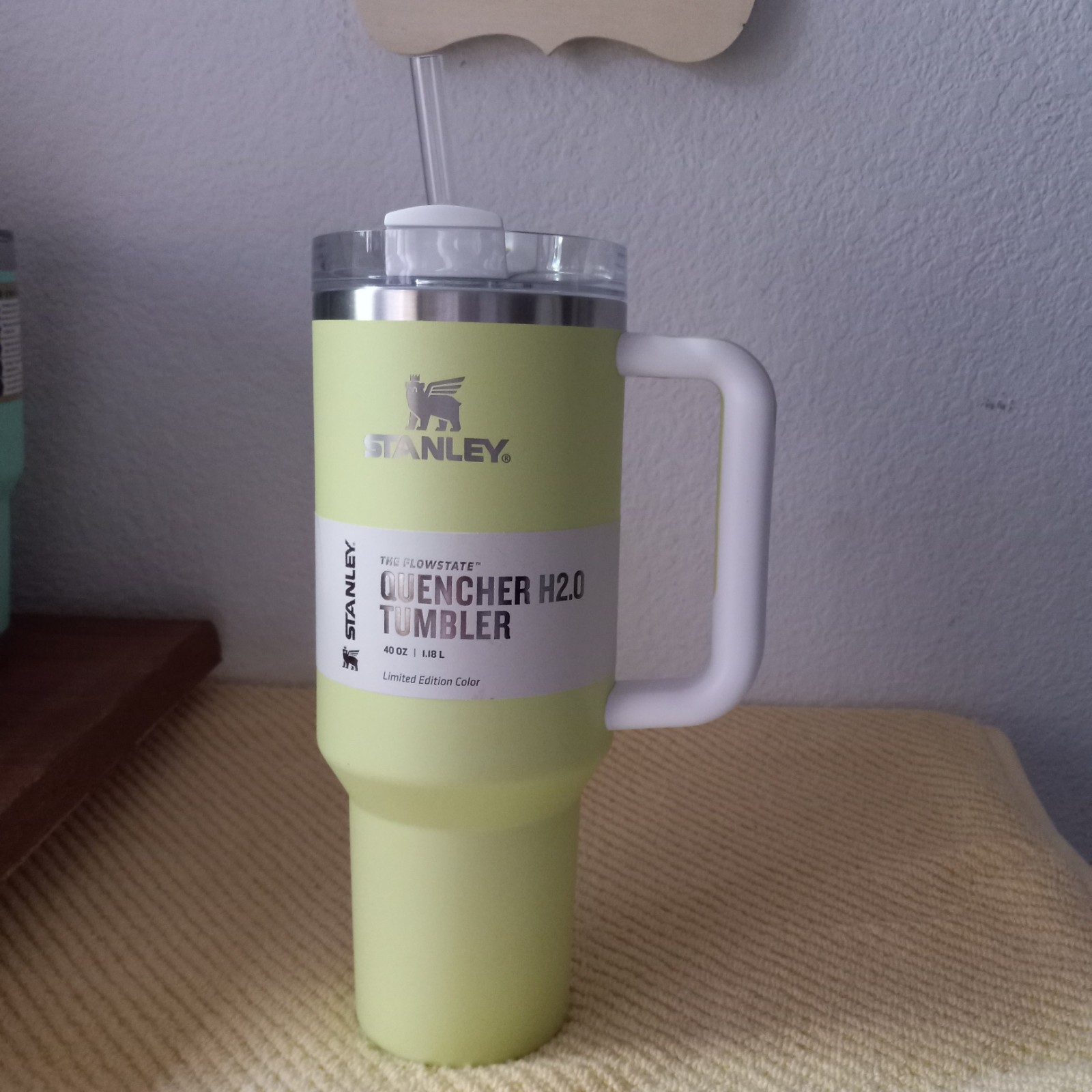 Stanley lime citron tumbler TIKTOK