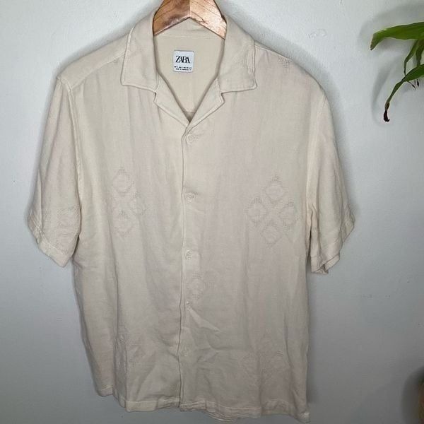 Zara Men’s Shirt Sleeve Shirt