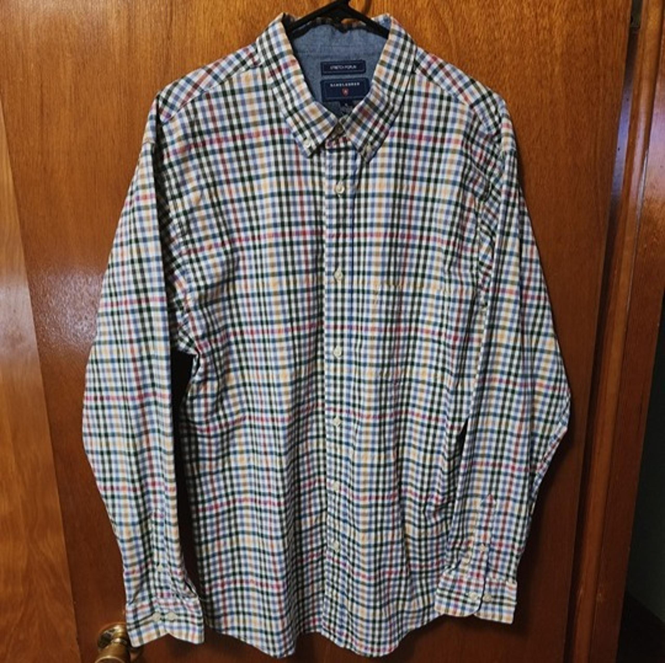 Men's XL Saddlebred Multicolor Checkered Pattern Long Sleeve Button Down Shirt