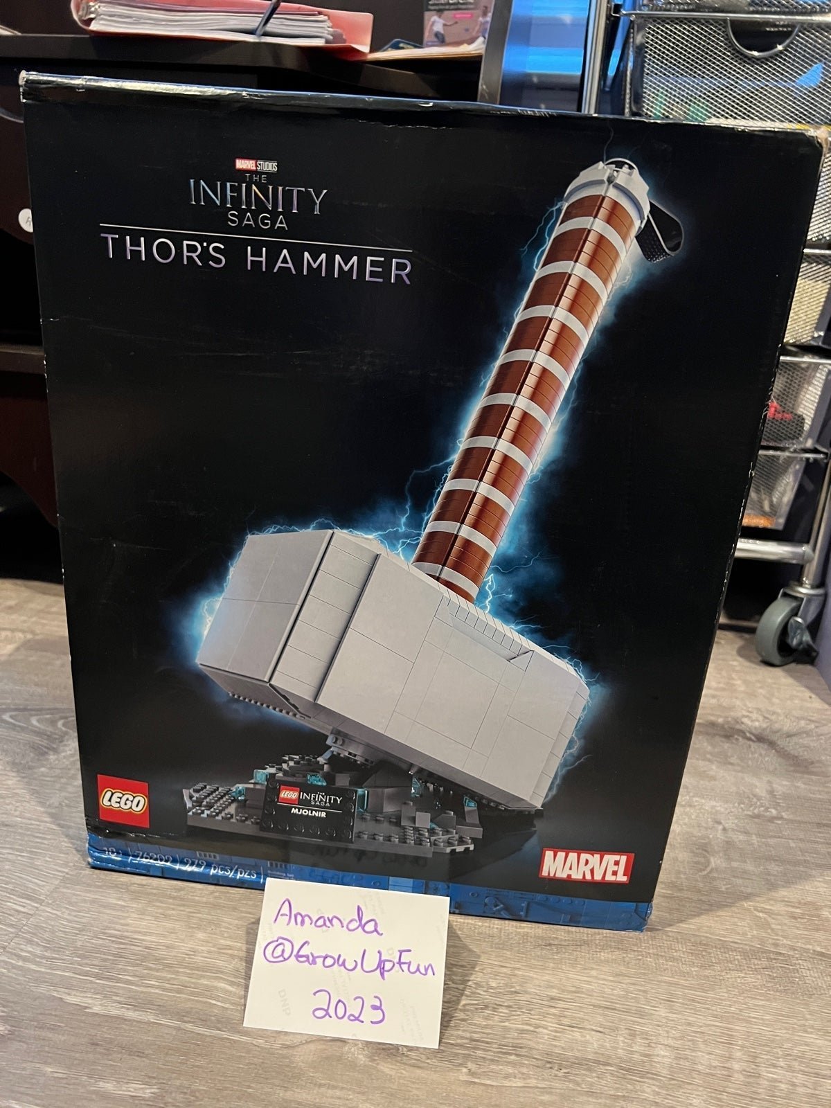 LEGO Marvel Thor Hammer 76209