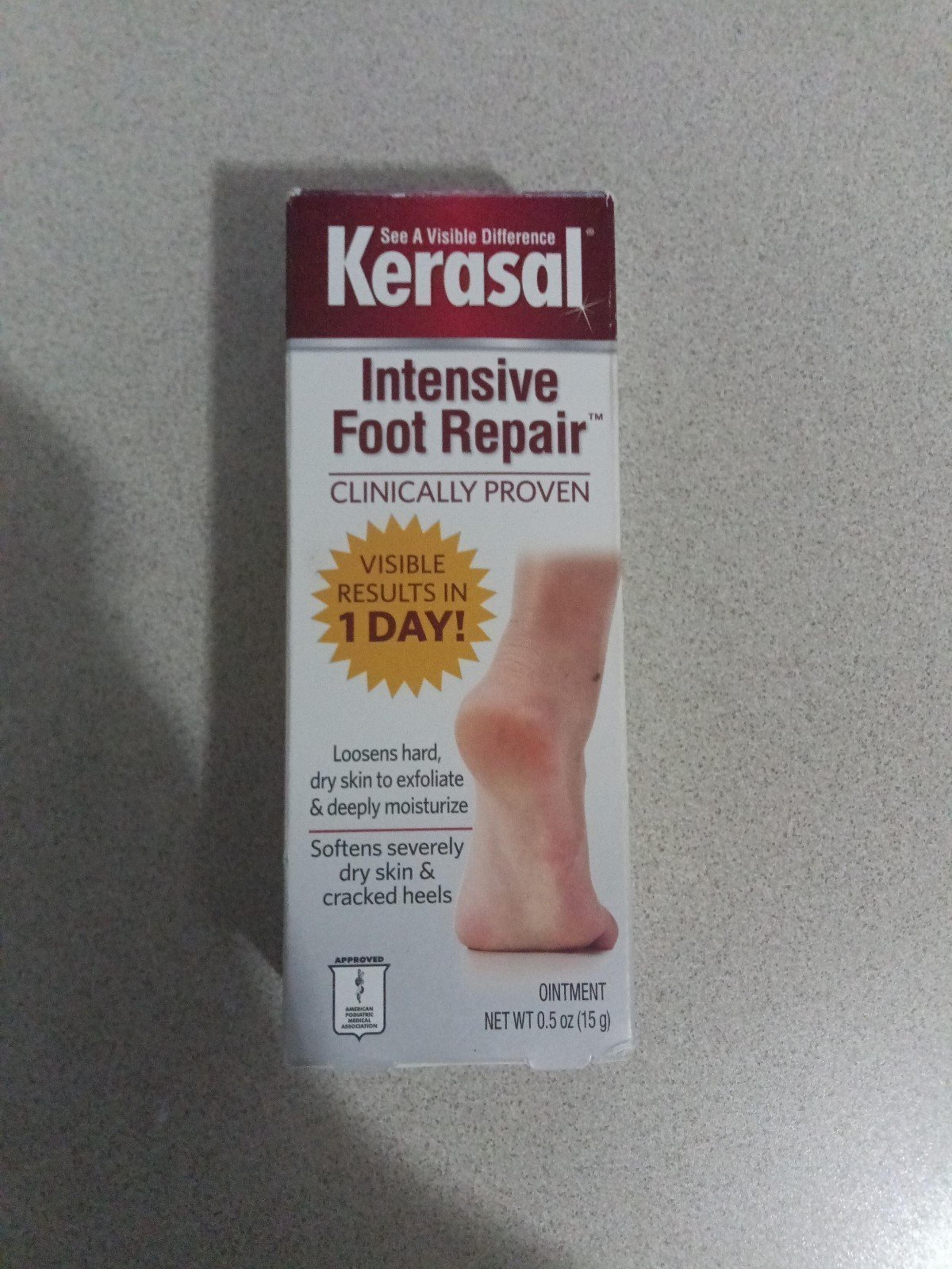 FREE SHIPPING! NEW IN BOX Kerasal Intensive Foot Repair Ointment - 0.5 oz (15 g)