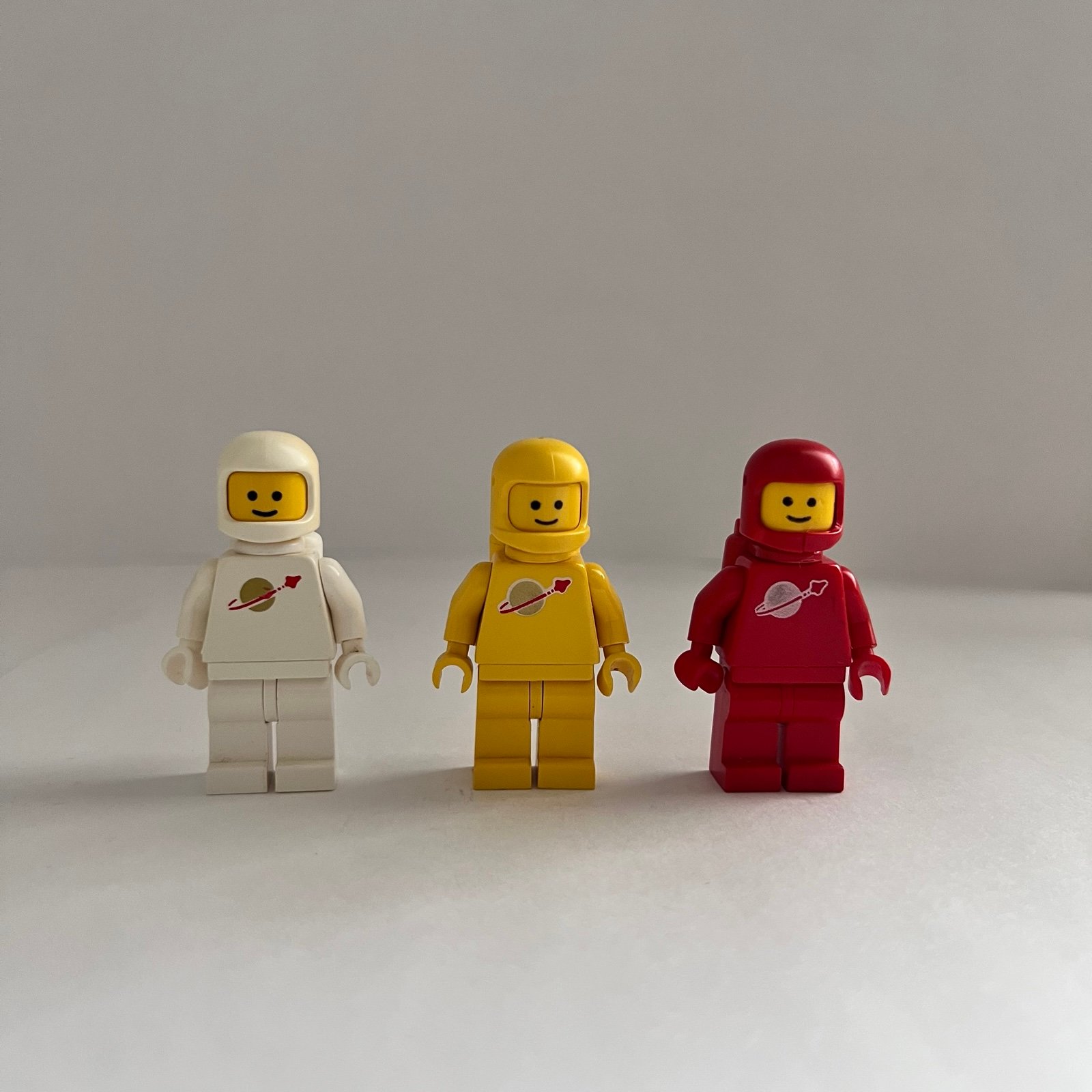 Lego Classic Spaceman Minifigure Bundle