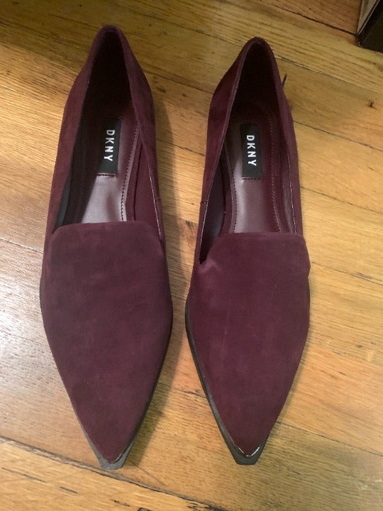 DKNY WOMEN's LONA COMFY MAROON LOAFERS