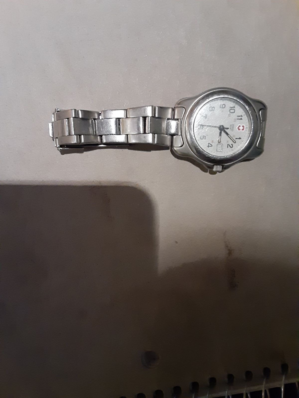 Swiss army stainless steel Women's watch