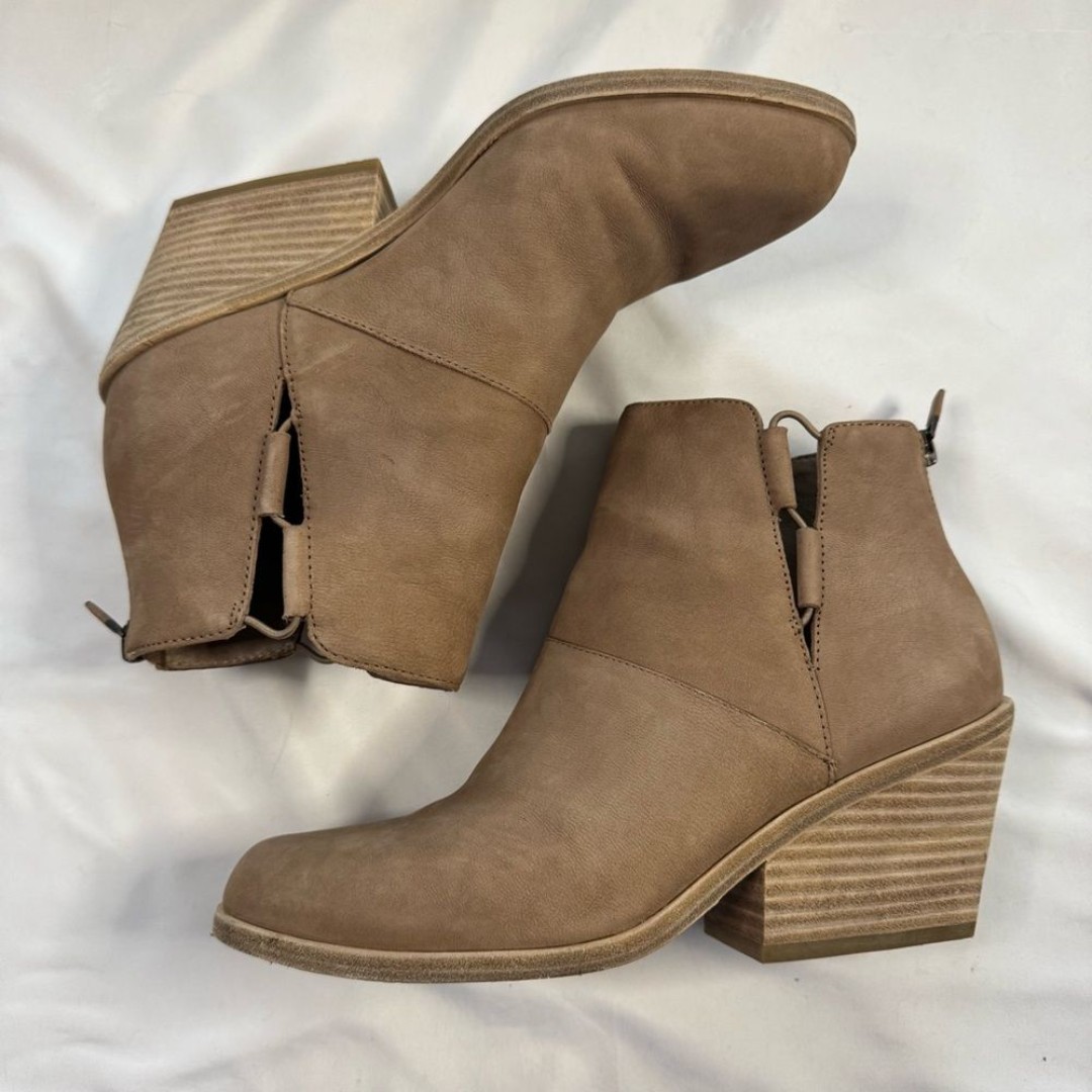 Eileen Fisher Tote Leather Ankle Bootie Tan Block Heel Zip Up Size 7.5 Neutral