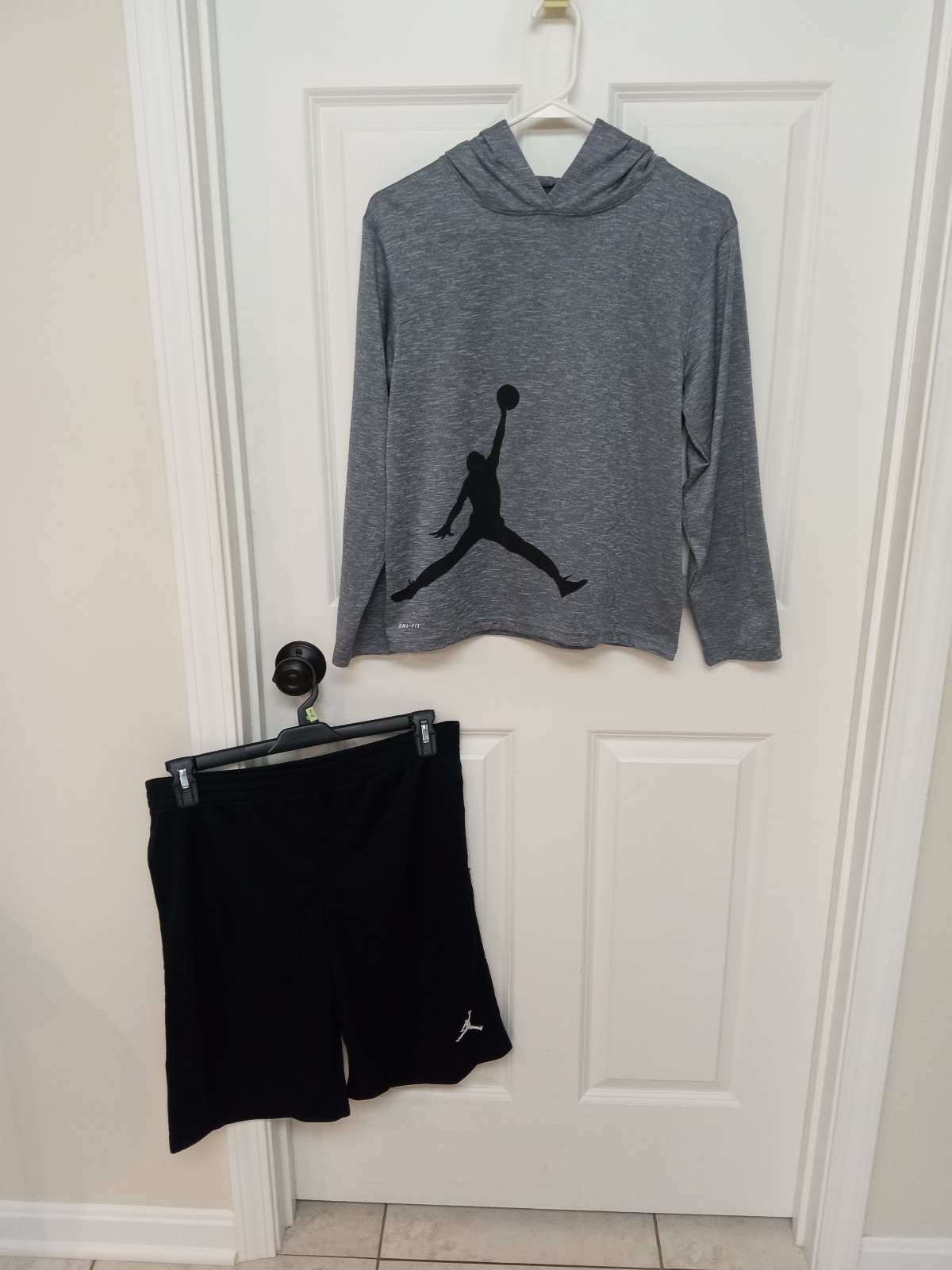 Jordan Boy's Size Large (12-13 years) Hoodie & Shorts Outfit