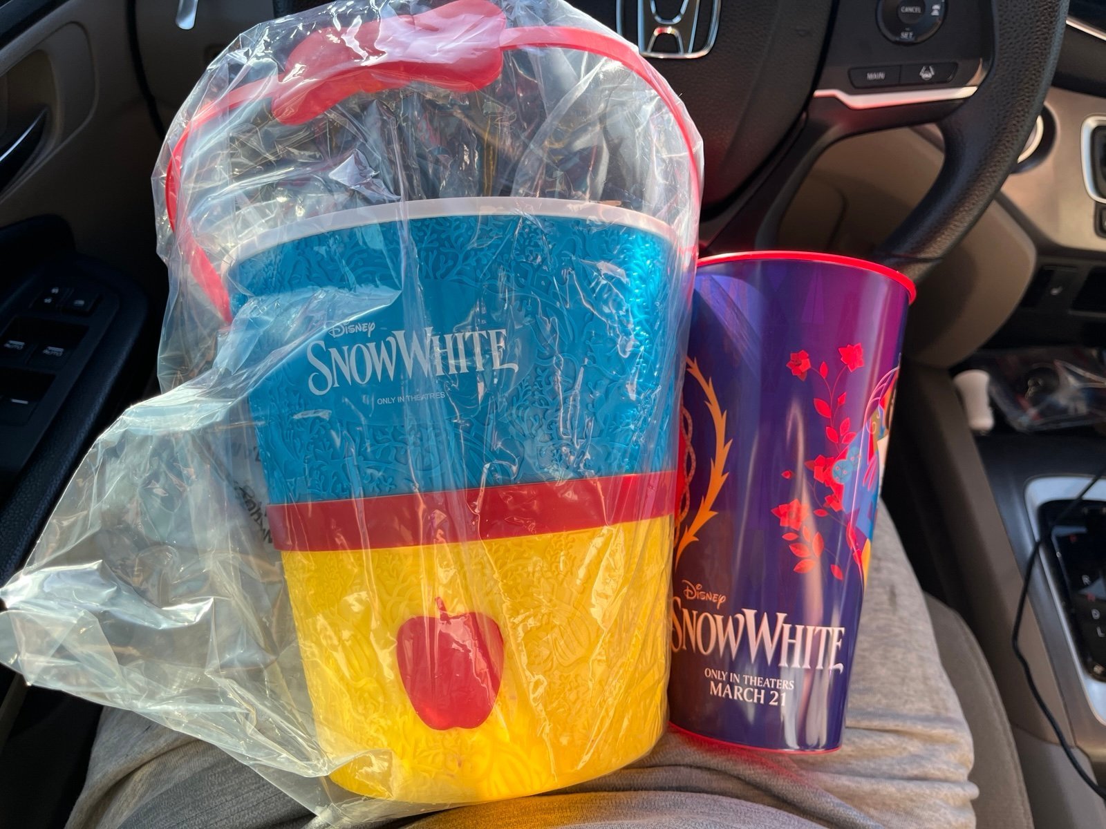 Disney Snow White 2025 Exclusive Popcorn Bucket & Drink Cup Combo EARLY RELEASE✅