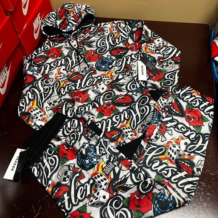 Reason Mens Multicolor Hustler Flower Skull Hoodie And Pant Sweat Tracksuit