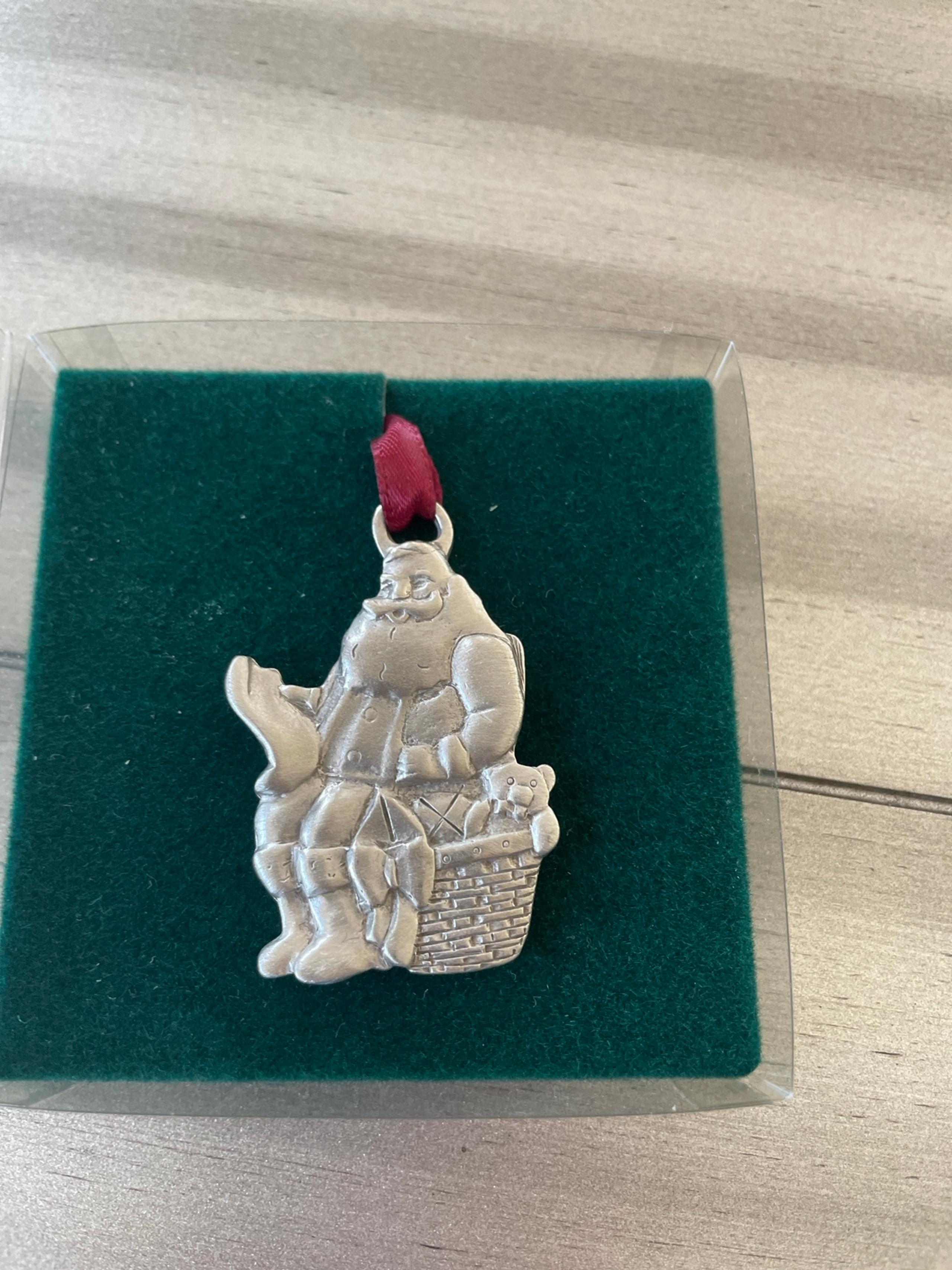 1992 commemorative Longaberger ornament