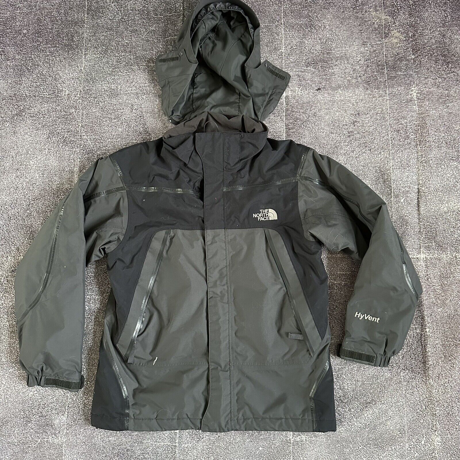 Boy's The North Face Freedom Black Gray Insulated Hyvent Winter Ski Jacket Sz L