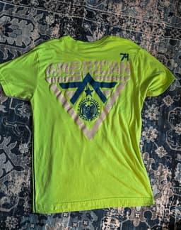 Item photo preview #2