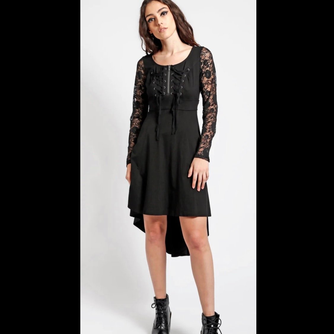 Tripp NYC Hi Low Corset Dress | Lace Sleeves | Small