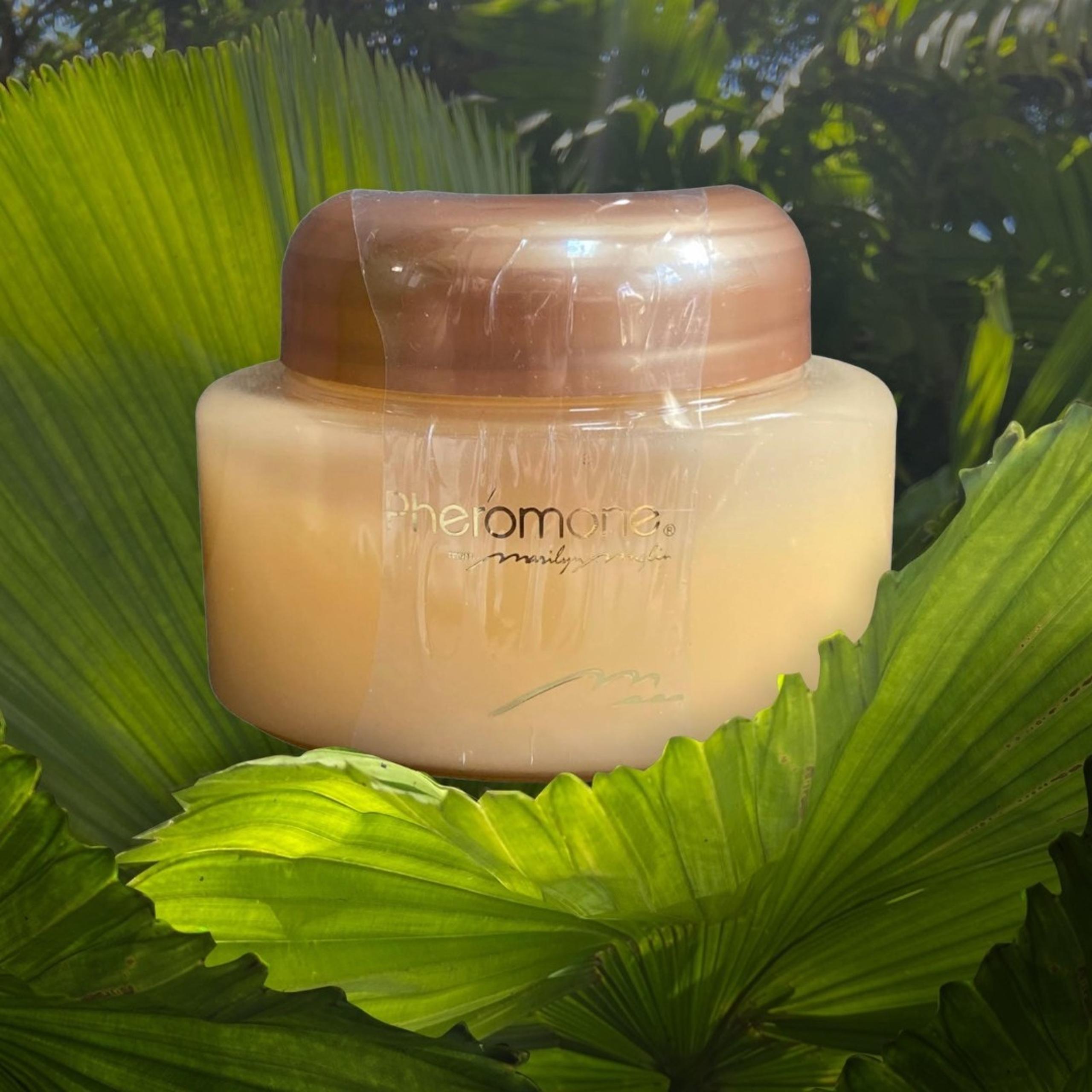 PHEROMONE from Marilyn Miglin Body quencher moisturizer 8 oz. New/sealed