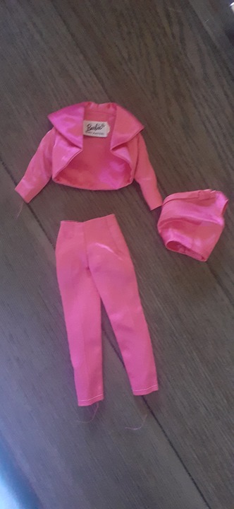 Vintage Barbie Clothes Pak #1611 Satin N Rose Jacket Pants Top *Black Label
