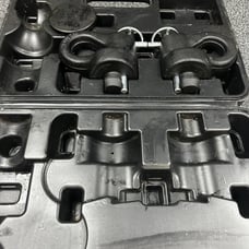 Curt Mfg OEM Puck System 2-5/16 Gooseneck Ball & Safety Chain Anchor Kit 60692
