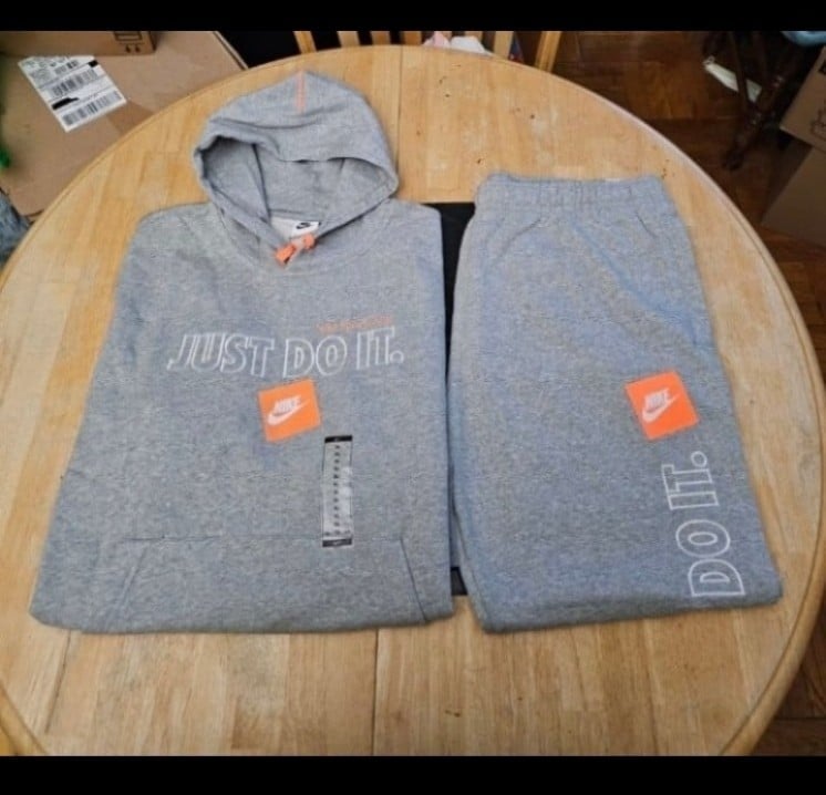 NIKE JUST DO IT SWEATSUIT XL